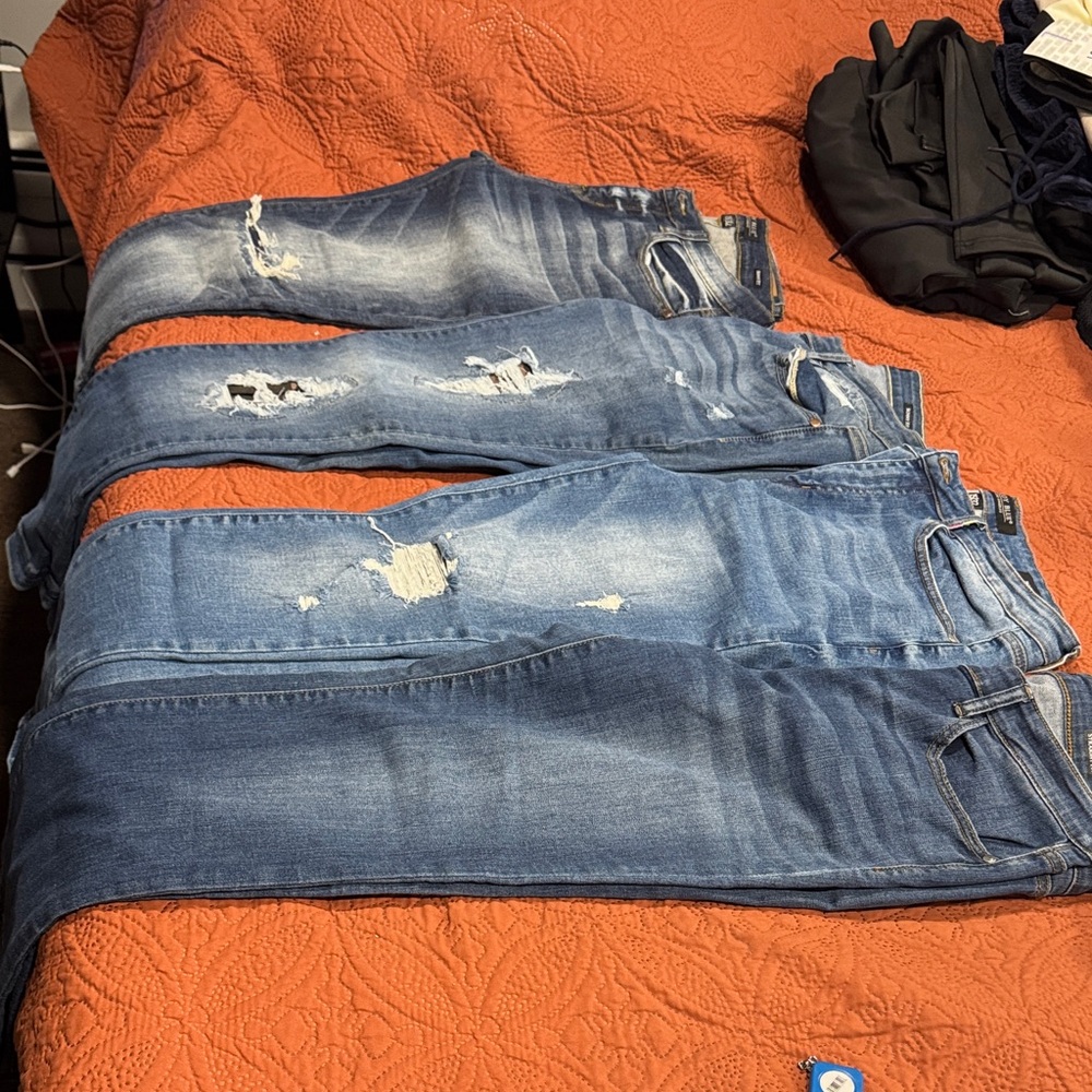 4 pairs of Judy Blue Skinny Jeans bundle